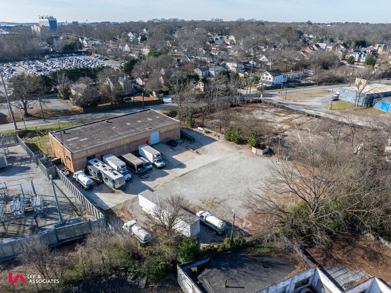 More Photos Of 1239 Willingham Dr, East Point Warehouse For Sale