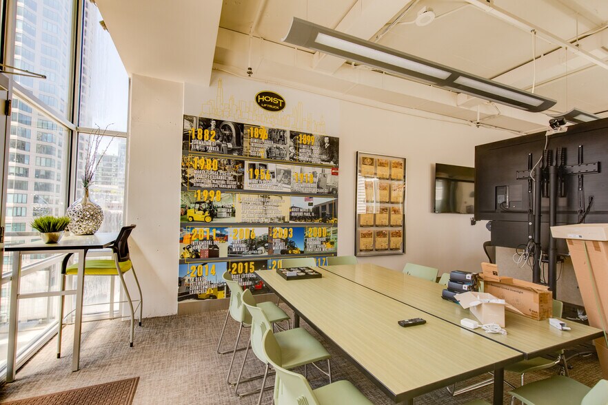 More Photos Of 116 W Hubbard St, Chicago Office For Lease