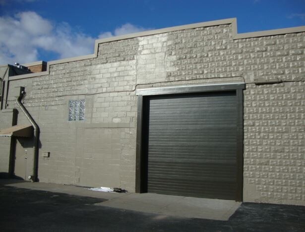 More Photos Of 9100 W Plainfield Rd, Brookfield Warehouse For Lease