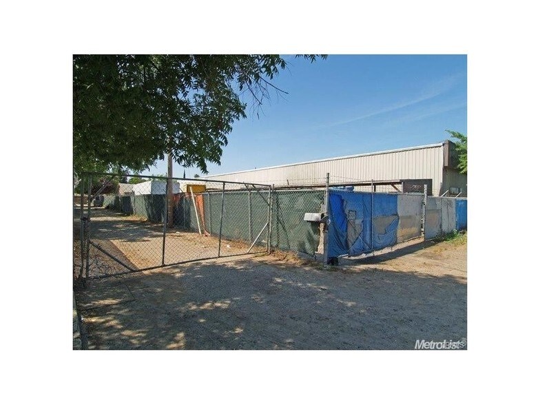 More Photos Of 1300 Kansas Ave, Modesto Specialty For Sale