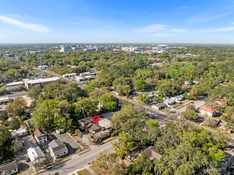 More Photos Of 519 NW 10th Ave, Gainesville General Retail For Sale