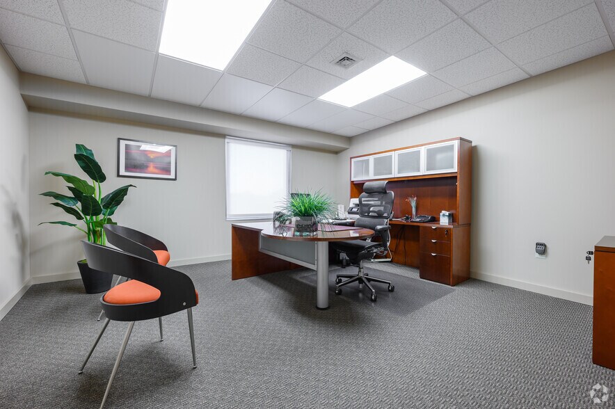 More Photos Of 261 Old York Rd, Jenkintown Medical For Lease