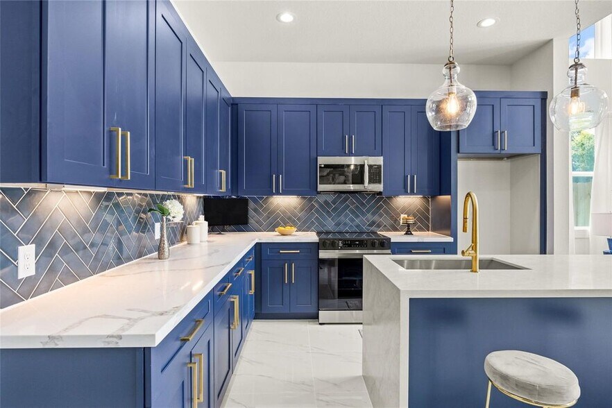 More Photos Of 5602 Pershing St, Houston Apartments For Sale