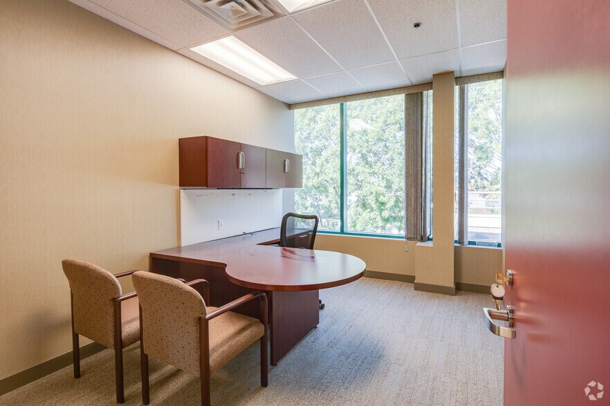 Photo of 3rd Floor Ste 1368