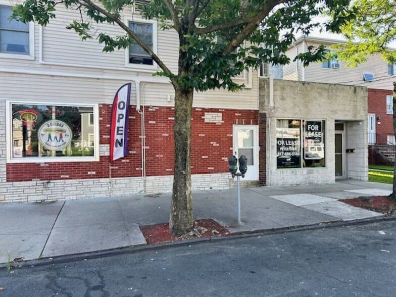 More Photos Of 1460-1462 Nepperhan Ave, Yonkers Storefront Retail Residential For Lease