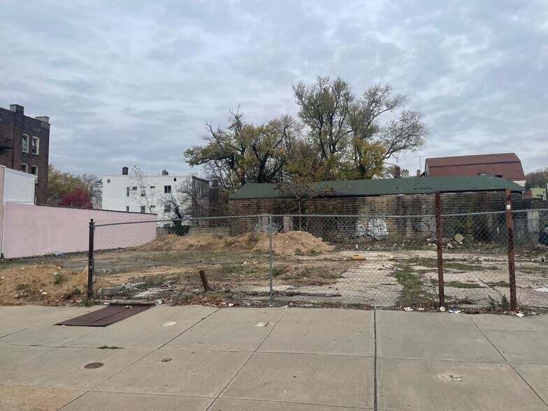 More Photos Of 573-581 Central Ave, Newark Land For Lease