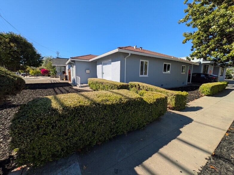 More Photos Of 194 S 24th St, San Jose Showroom For Sale
