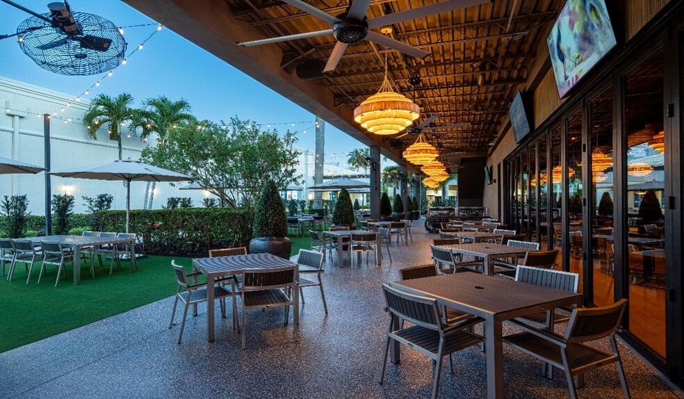 More Photos Of 13499 S Cleveland Ave, Fort Myers Unknown For Lease