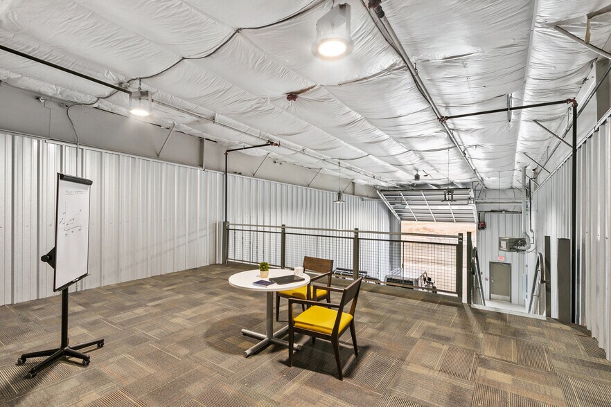 More Photos Of 5380 Ronald Reagan Blvd, Johnstown Light Distribution For Sale