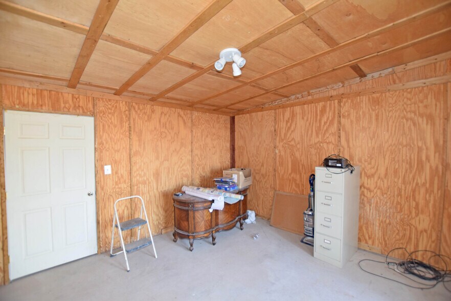 More Photos Of 12008 E Highway 158, Gardendale Industrial For Sale