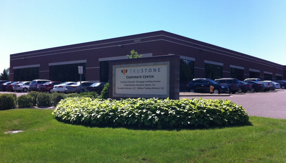 More Photos Of 14601 N 27th Ave, Plymouth Office For Lease