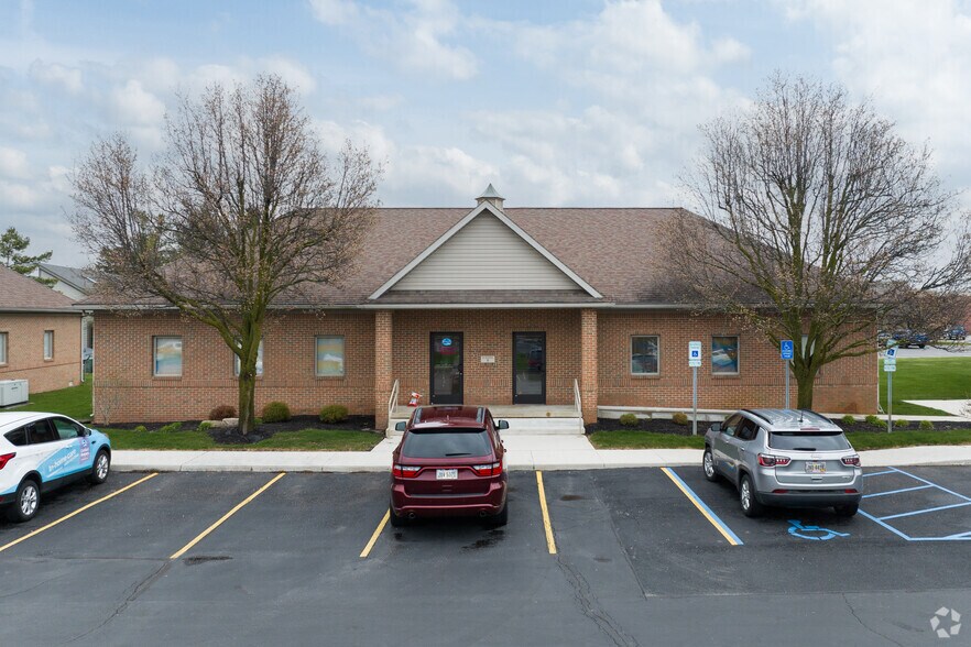 More Photos Of 900 W South Boundary St, Perrysburg Unknown For Sale