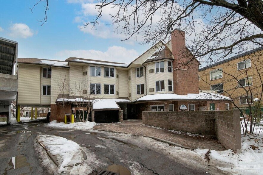More Photos Of 25 Rosemount Av, Ottawa Assisted Living For Lease