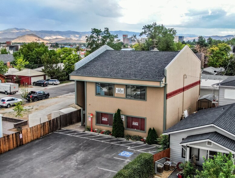 More Photos Of 110 W Arroyo St, Reno Office For Sale
