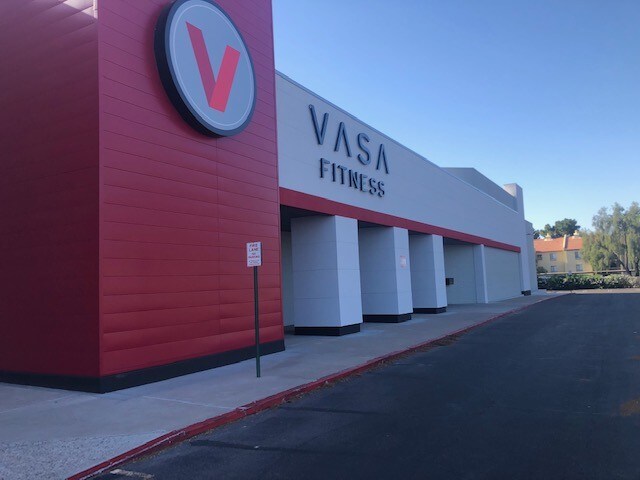 More Photos Of 4255 W Thunderbird Rd, Phoenix General Retail For Sale