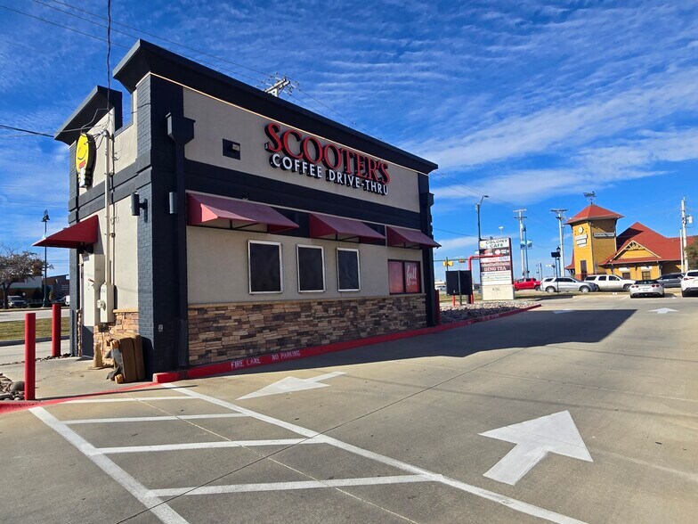 More Photos Of 4740 S Colony Blvd, The Colony Freestanding For Lease