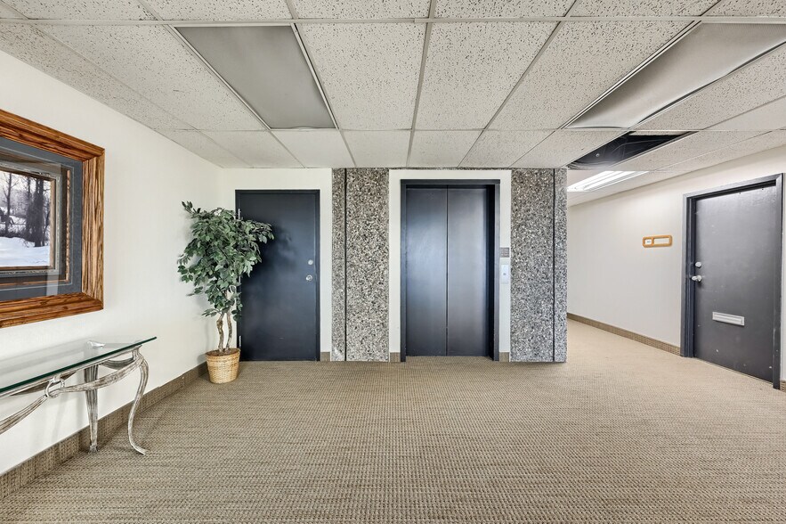 More Photos Of 7061 S University Blvd, Littleton Coworking Space