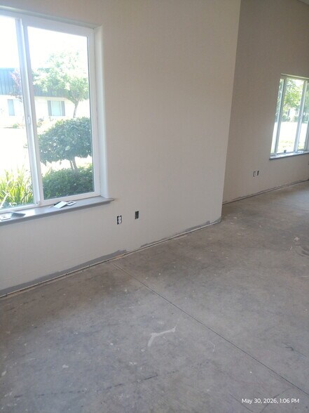More Photos Of 3961 N Ann Ave, Fresno Warehouse For Lease
