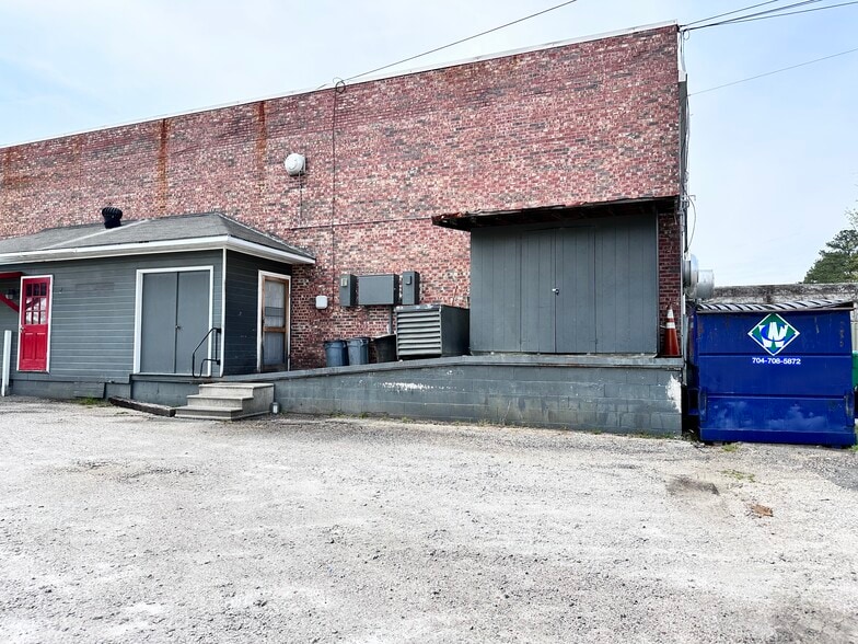 More Photos Of 906-946 Chesterfield Hwy, Cheraw Restaurant For Sale