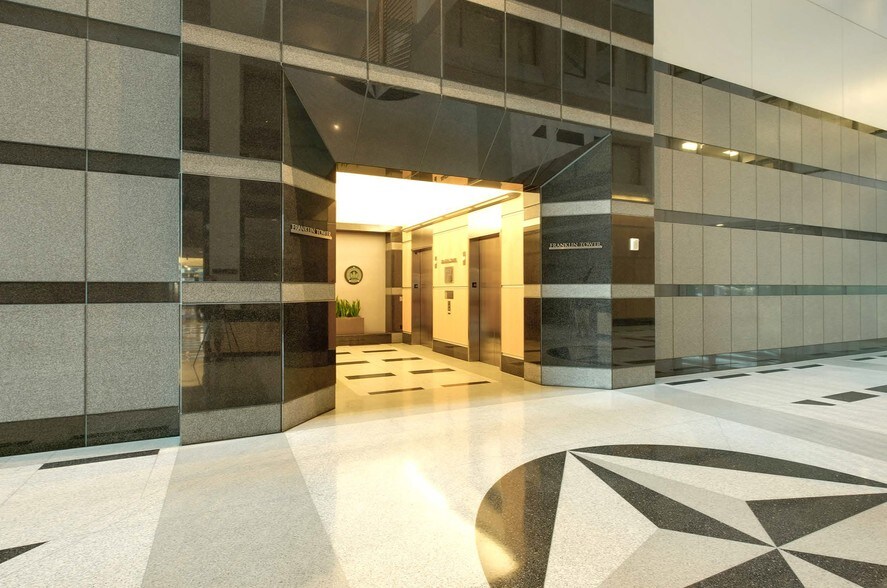 More Photos Of 2101 Webster St, Oakland Office For Lease