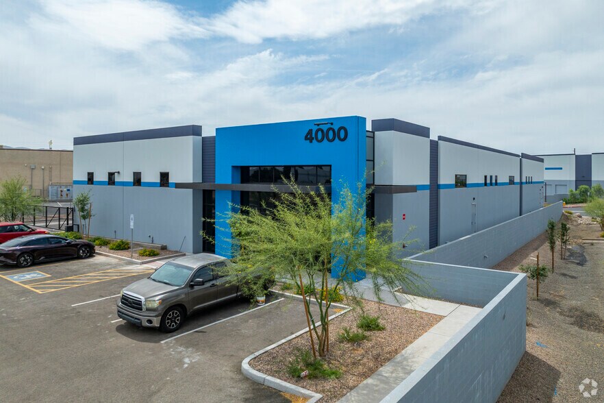 More Photos Of 1900 Encinas ln, Phoenix Unknown For Lease