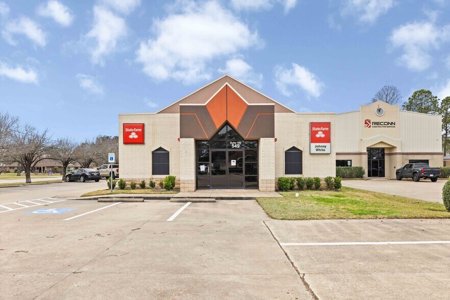 More Photos Of 549 N Egret Bay Blvd, League City Medical For Lease