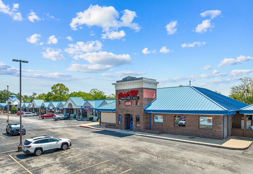 Primary Photo Of 3265 Falls Pkwy, Branson General Retail For Sale