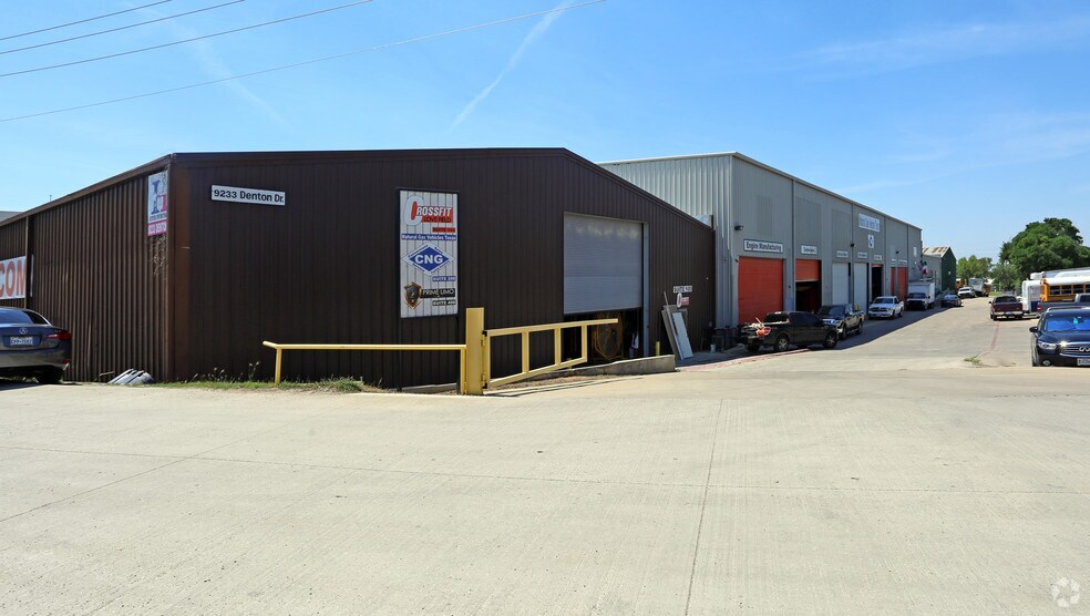 More Photos Of 9233 Denton Dr, Dallas Warehouse For Lease