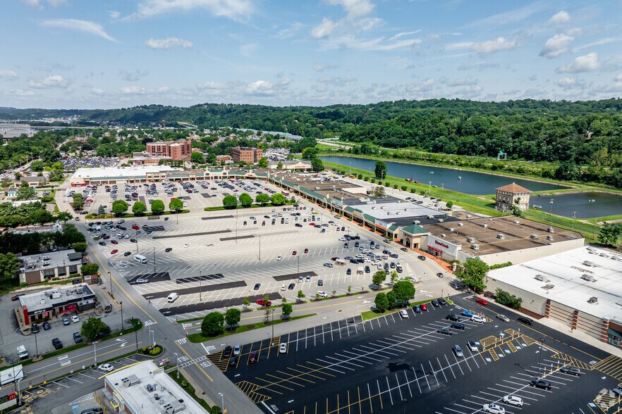 More Photos Of 910-980 Freeport Rd, Pittsburgh Freestanding For Lease