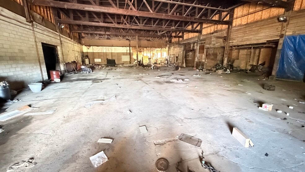 More Photos Of 777 S Franklin St, Wilkes-Barre Warehouse For Sale