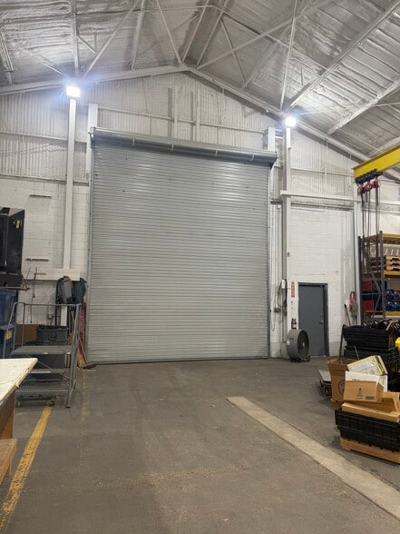 More Photos Of 2227 Irving Blvd, Dallas Warehouse For Sale