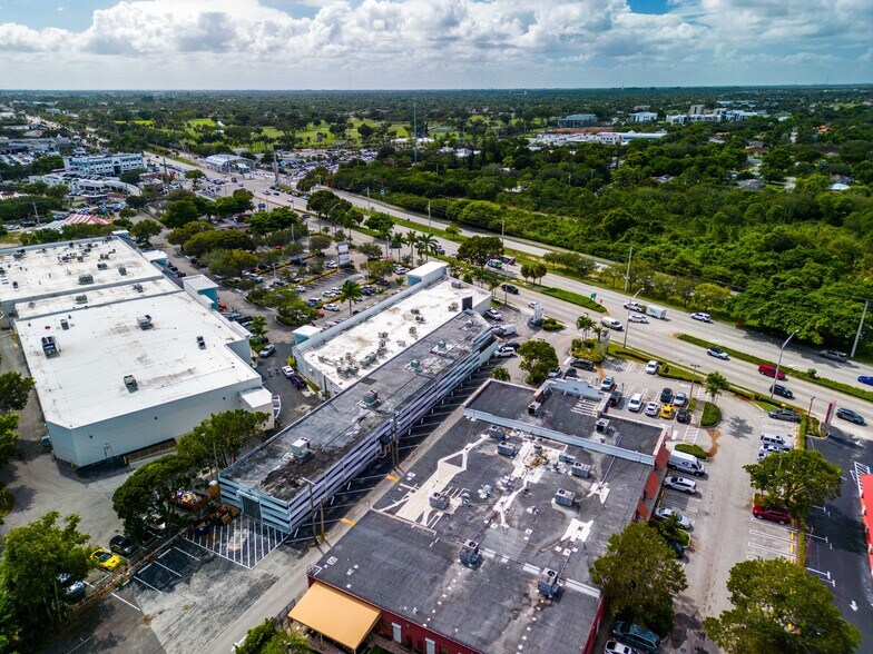 More Photos Of 14951 S Dixie Hwy, Palmetto Bay Freestanding For Sale