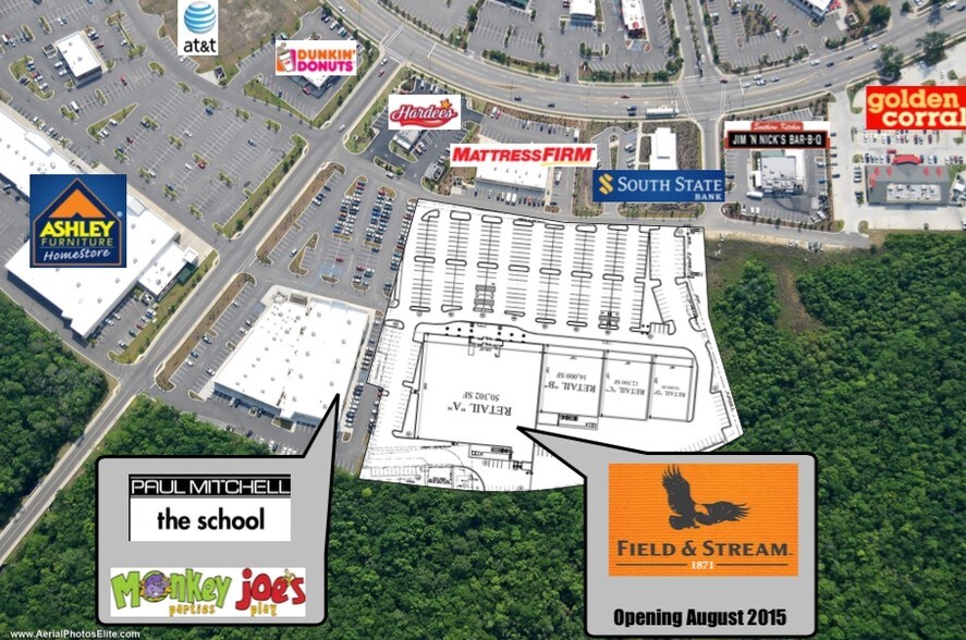 More Photos Of 4940 Centre Pointe Dr, Charleston Storefront For Lease