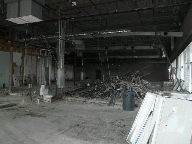 More Photos Of 908-914 S Milwaukee Ave, Libertyville Unknown For Lease