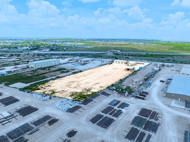 More Photos Of 6700 Interstate 20, Midland Warehouse For Lease