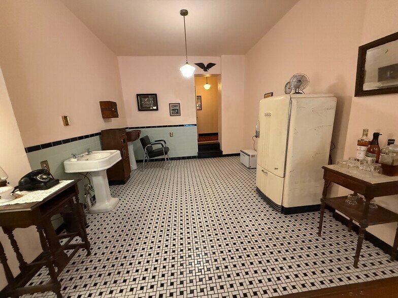 More Photos Of , Philadelphia Unknown For Sale