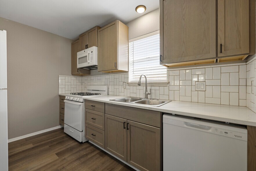 More Photos Of 415 Cross Mountain Dr, Fredericksburg Multifamily For Sale