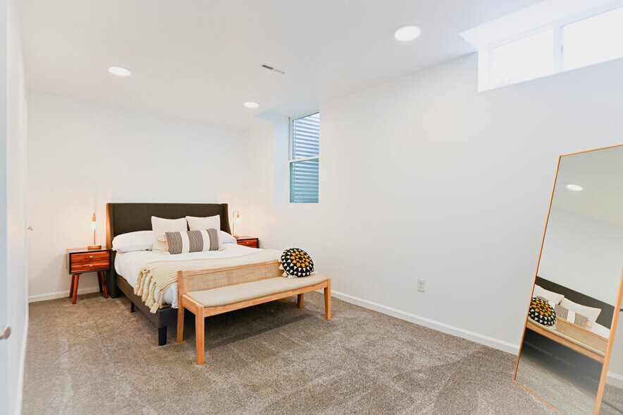 More Photos Of 5519 Northwest Radial Hwy, Omaha Medical For Sale