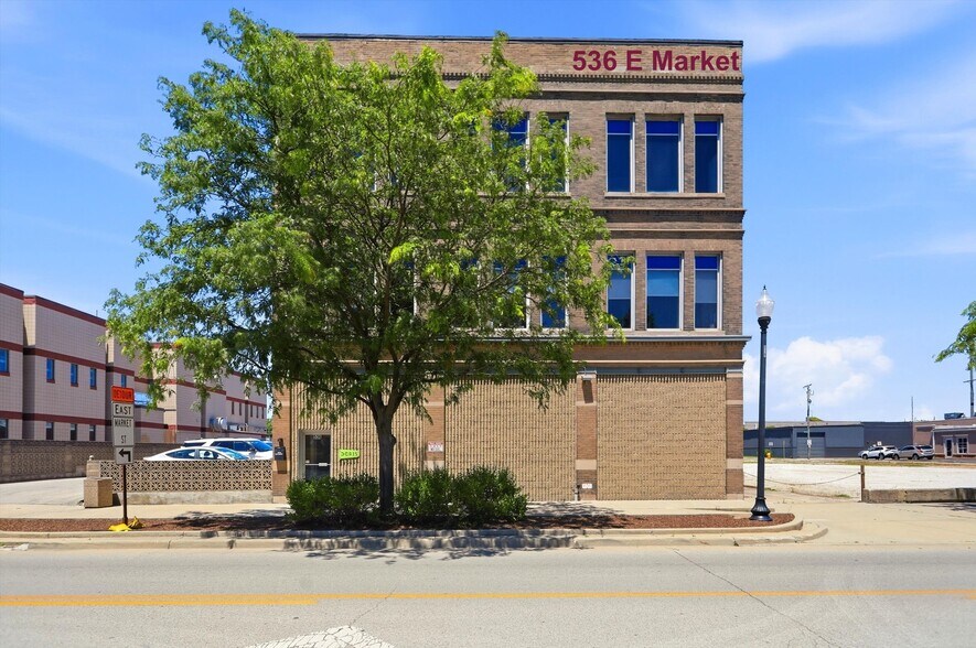 More Photos Of 536 E Market St, Indianapolis Office For Sale