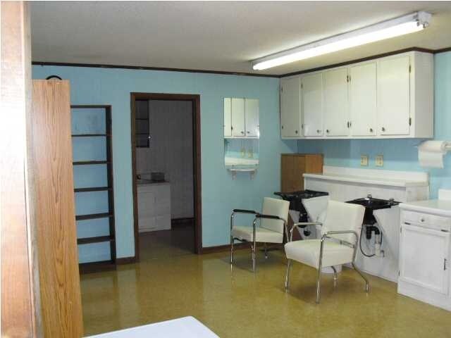 More Photos Of 5465 Highway 41, Jasper General Retail For Sale