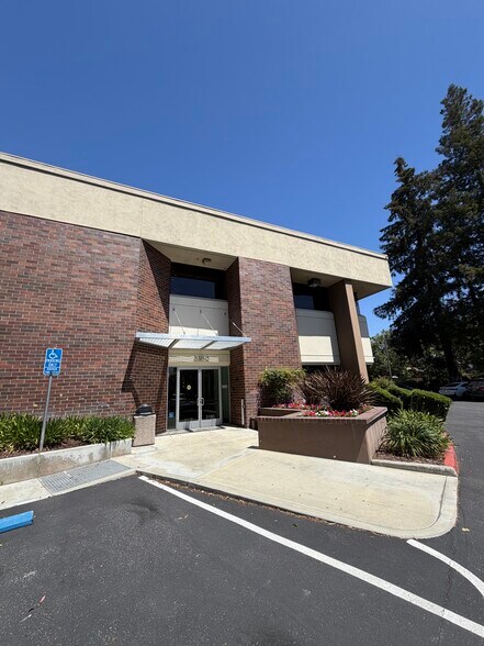 More Photos Of 3180 Newberry Dr, San Jose Office For Sale