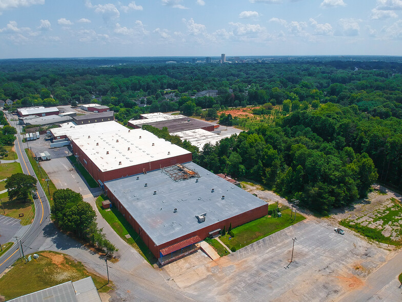 Primary Photo Of 304 Arcadia Dr, Greenville Warehouse For Lease