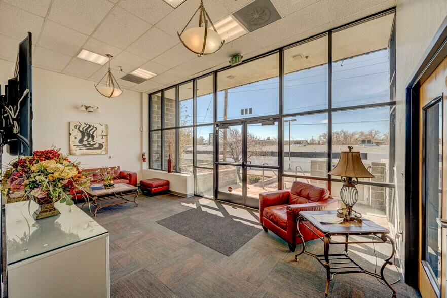 More Photos Of 634 Ryland St, Reno Office For Sale