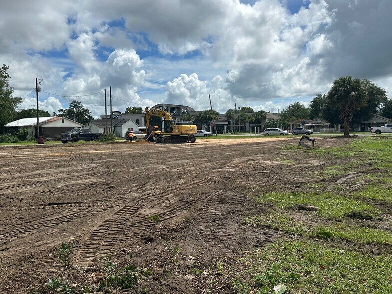 More Photos Of 333 Ferdon blvd, Crestview Land For Lease