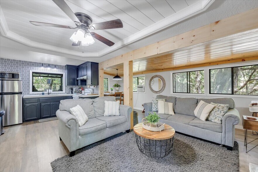 More Photos Of 22732 Middle Camp rd, Sonora Hotel For Sale