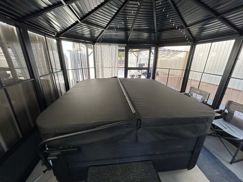 More Photos Of 141 County Road 851, Elizabeth Hotel For Sale