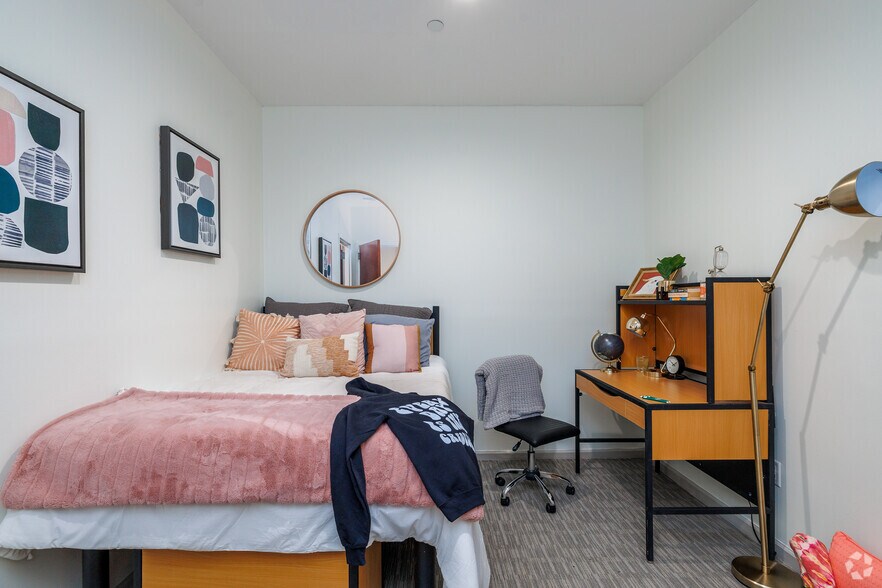 More Photos Of 19-21 Chenango St, Binghamton Apartments For Sale