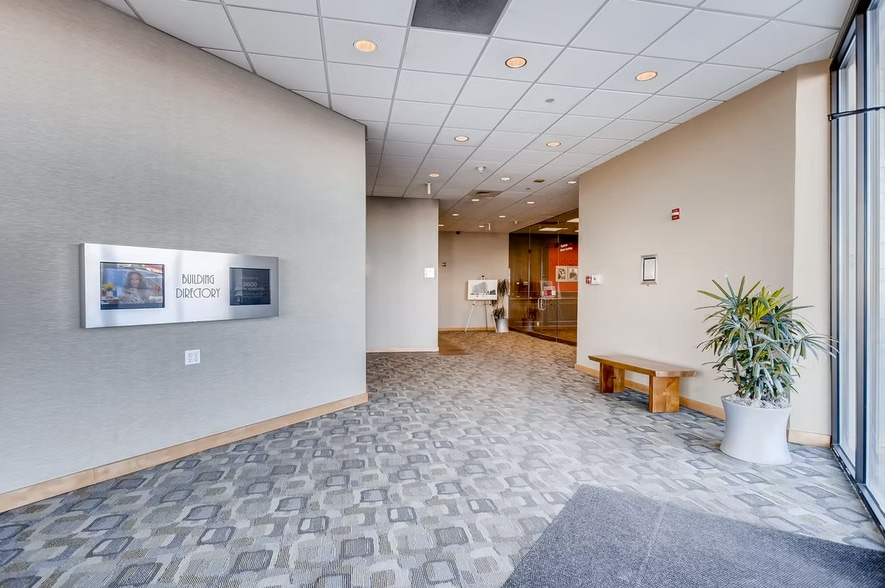 More Photos Of 3600 S Yosemite St, Denver Medical For Lease