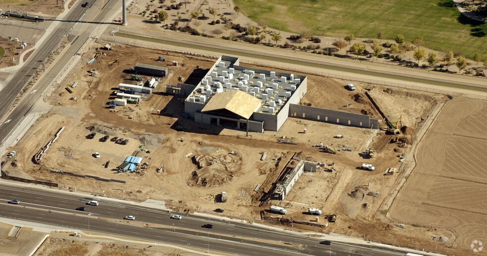 More Photos Of SE Ocotillo Rd & Gilbert Rd, Chandler Unknown For Lease