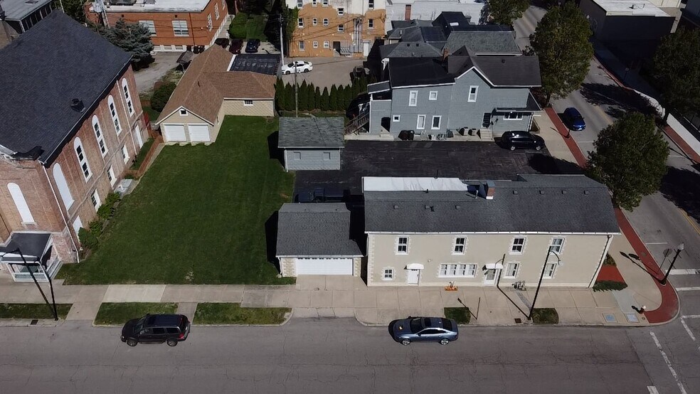 More Photos Of 228 W Ash St, Piqua Office For Sale